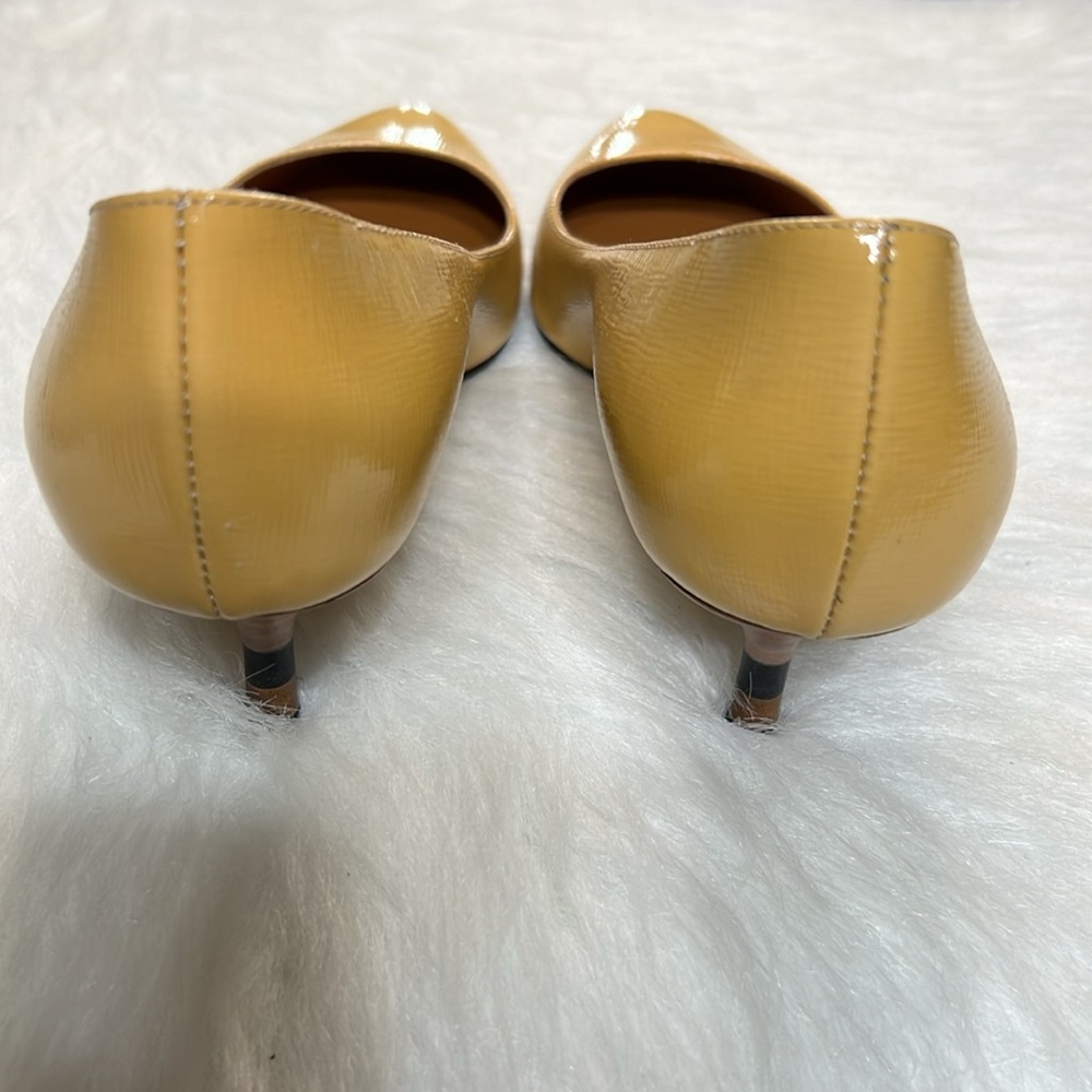Fendi Heels ๐ - Picture 7 of 17